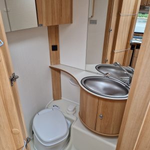 Dethleffs Camper 430 DB - Afbeelding 11